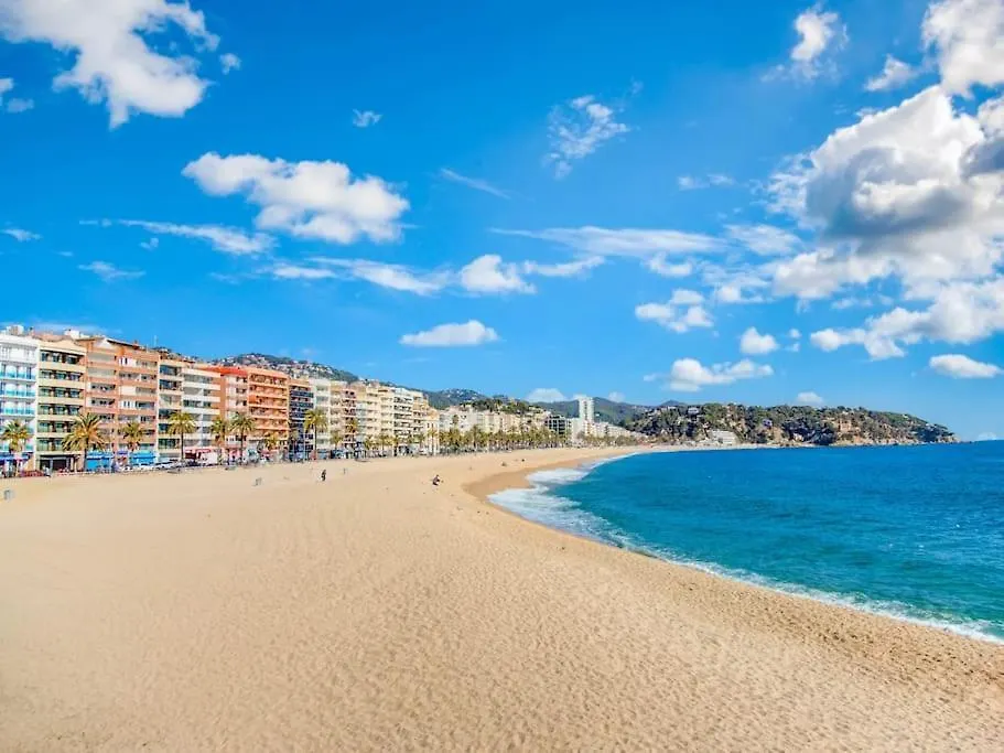 Precioso Apartamento En Segunda Linea De Mar Lloret de Mar